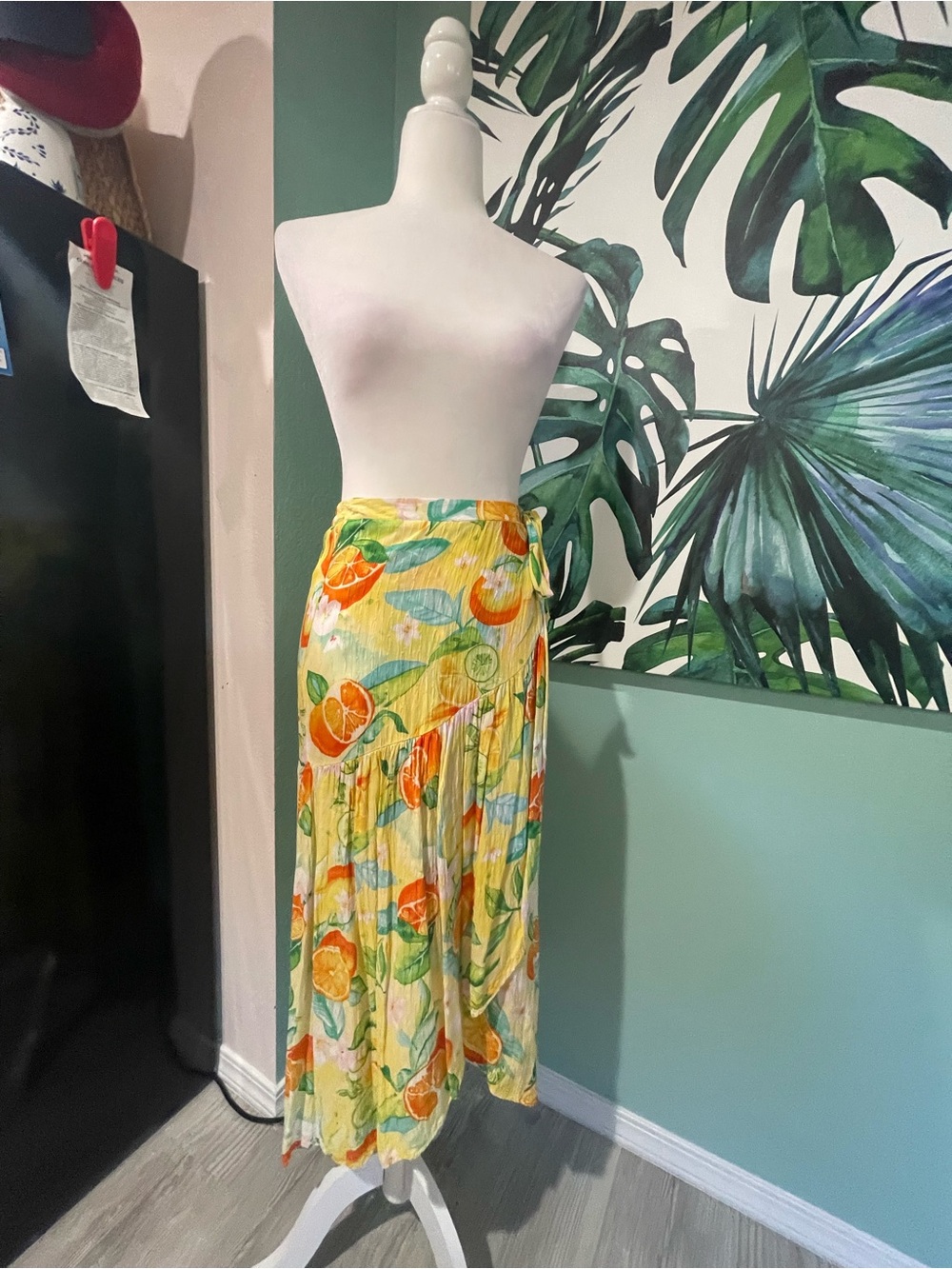 C & C California Yellow Citrus-Print Midi Wrap Skirt
